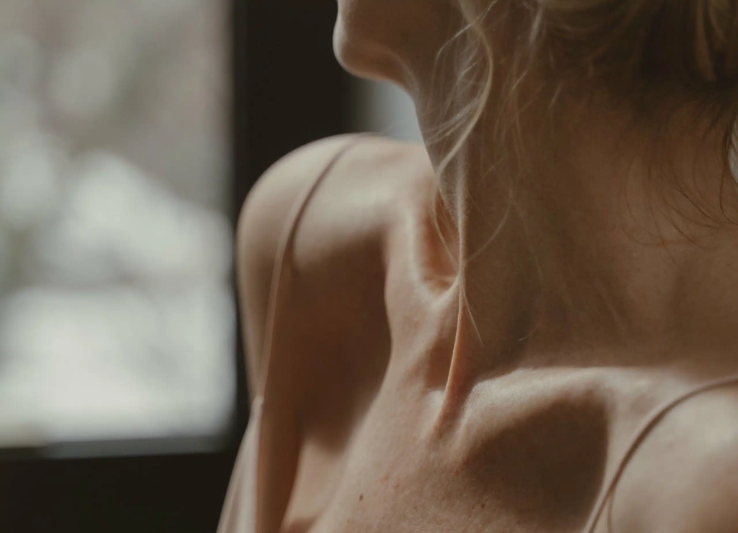 Injection de Botox cou à Paris | prix injection botox | Médecine esthétique | Dr Santini