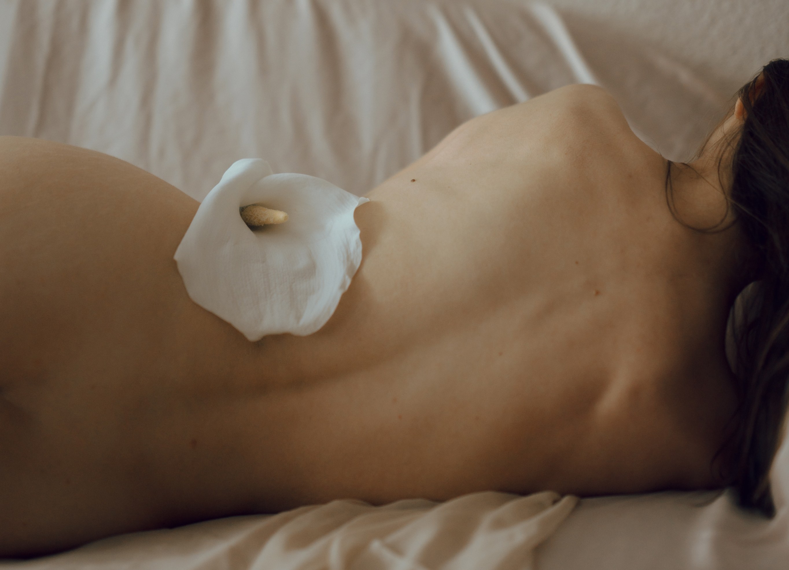 Reconstruction mammaire par lambeau grand dorsal à Paris | Chirurgie réparatrice du sein | Dr Santini