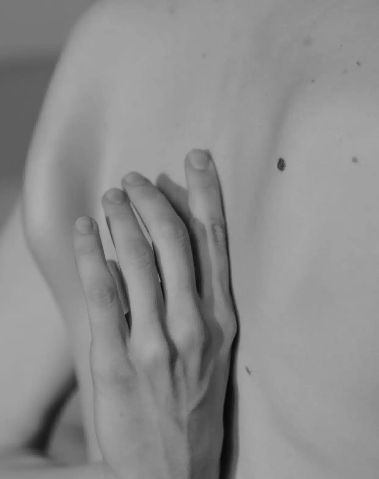 Chirurgie des grains de beauté à Paris | chirurgie esthétique visage | Dr Christelle Santini