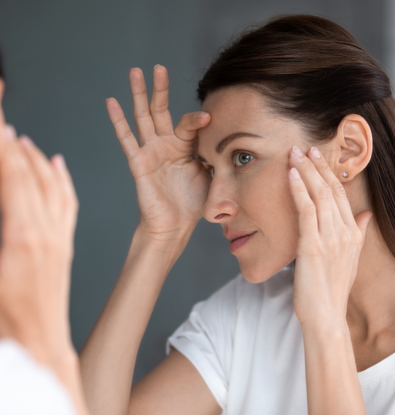 Quand voit-on les résultats d’un lifting du visage ? | Dr Christelle Santini | Paris