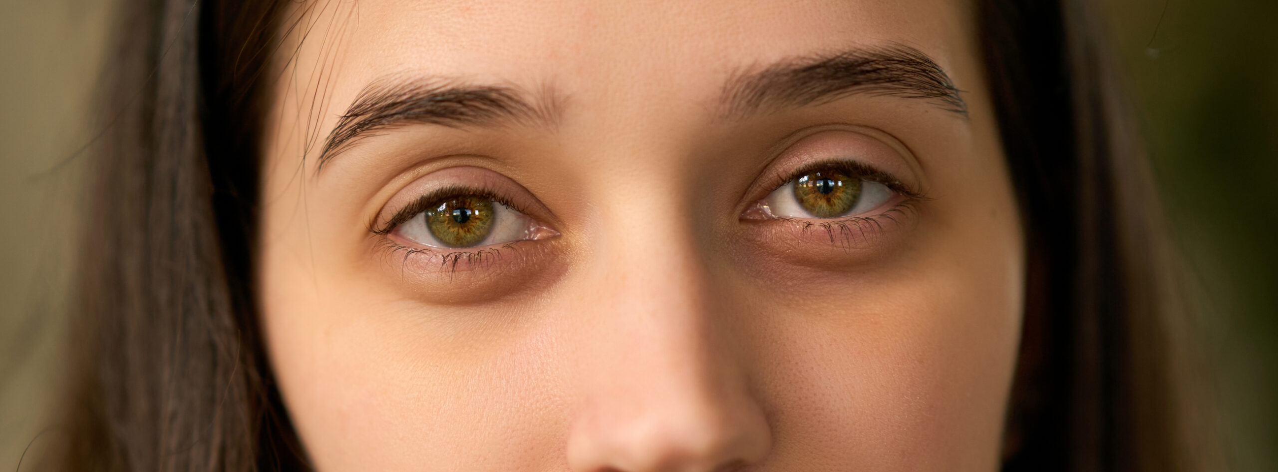 Effacer poches sous les yeux