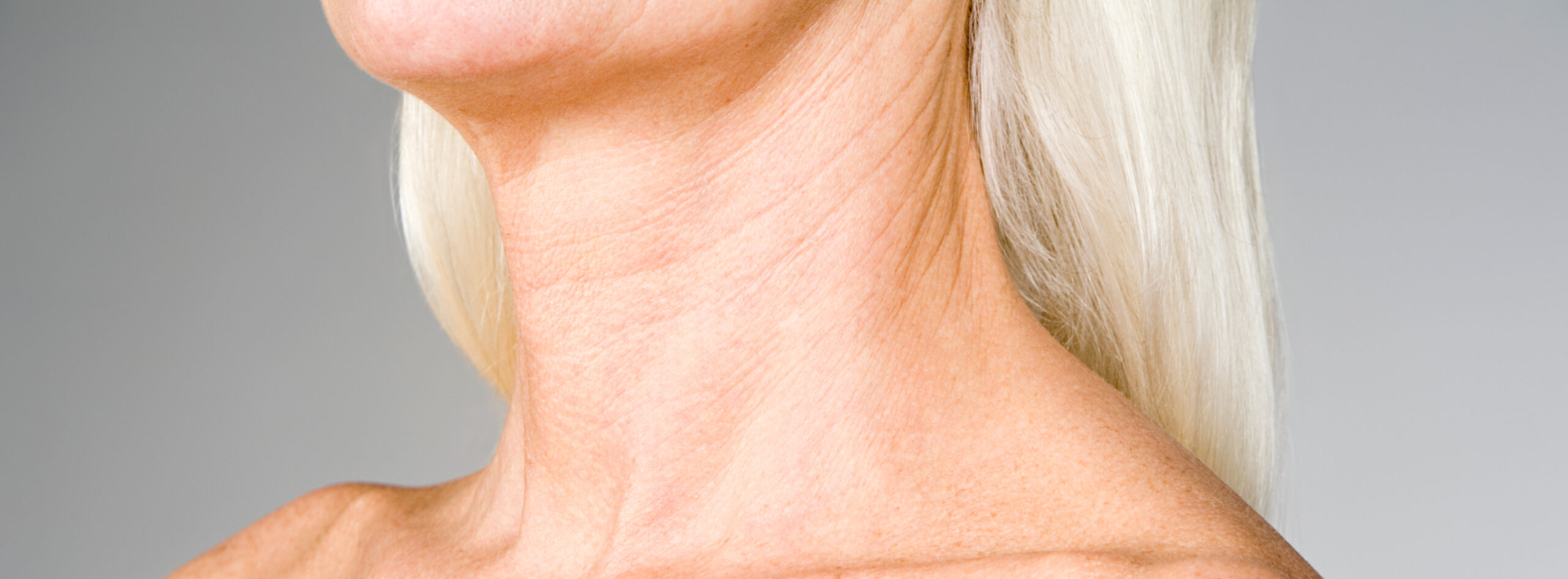 lifting cou redéfinir ovale visage | Dr Christelle Santini | Paris