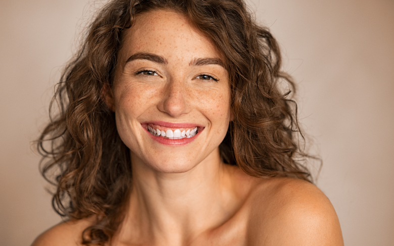 comment harmoniser visage sans transformer | Dr Christelle Santini | Paris